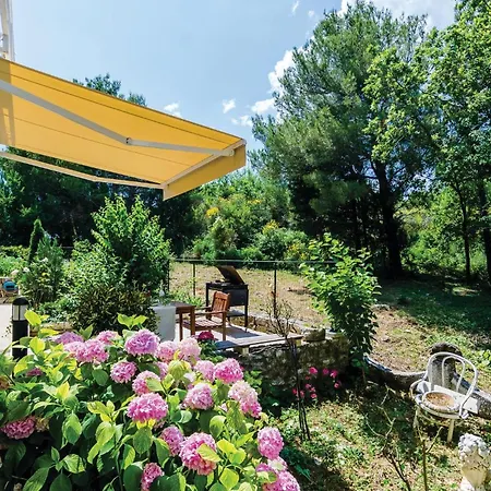 One-bedroom Bosanka 08 * Dubrovnik